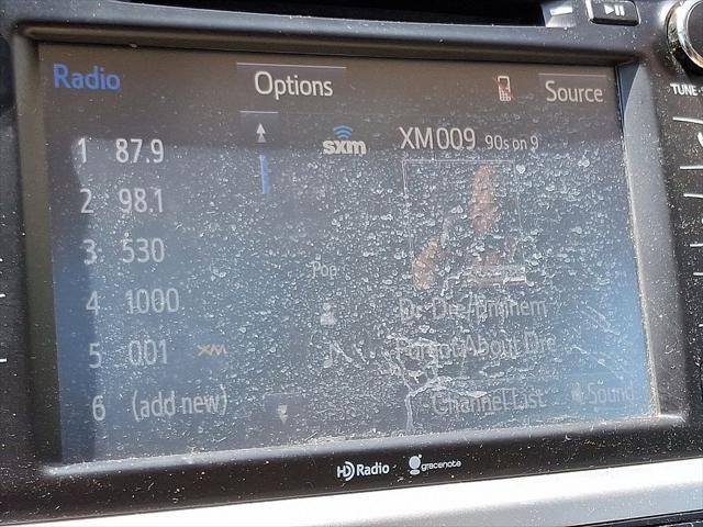 used 2015 Toyota Highlander car, priced at $17,763