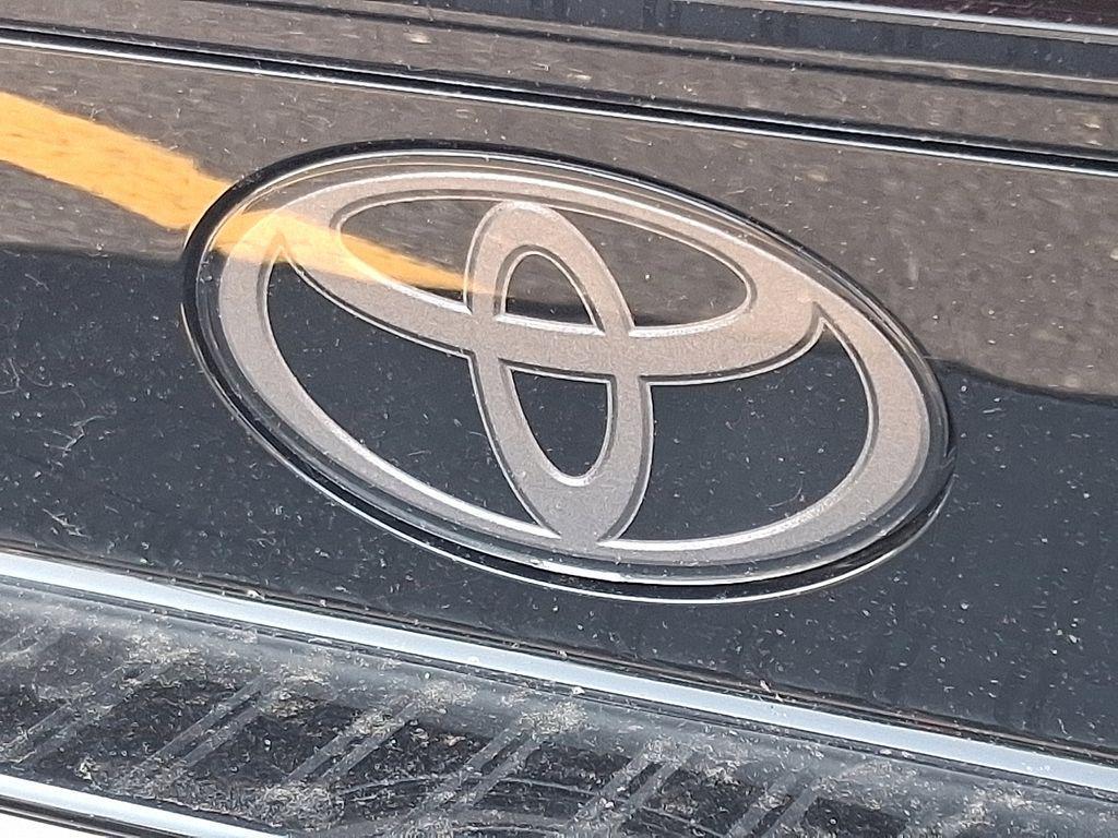 new 2025 Toyota Prius Plug-In Hybrid car, priced at $44,373