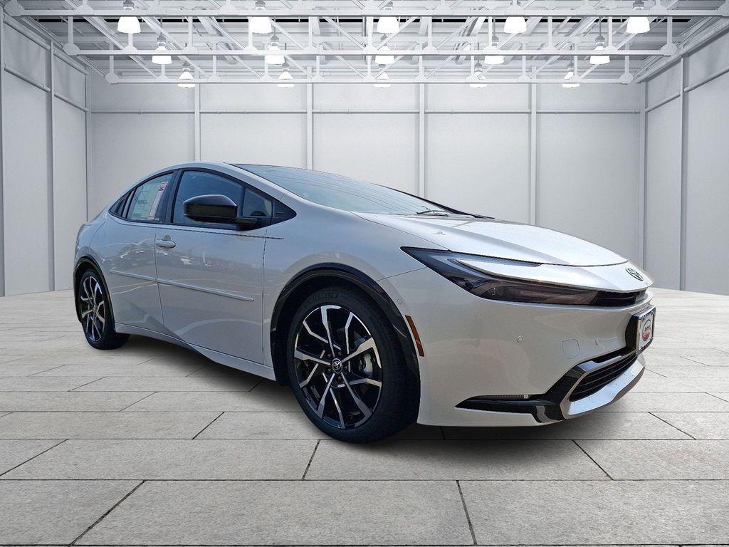 new 2025 Toyota Prius Plug-In Hybrid car, priced at $44,373