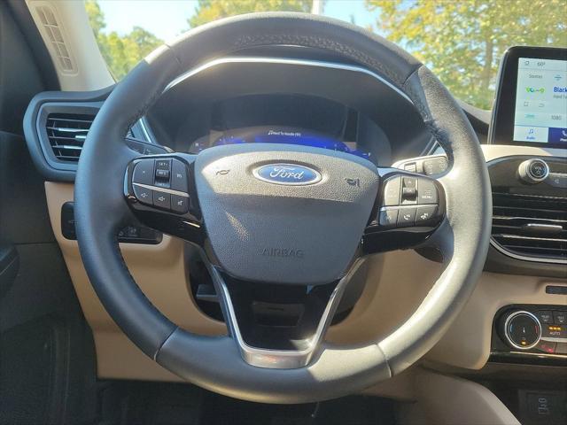 used 2022 Ford Escape car, priced at $21,886