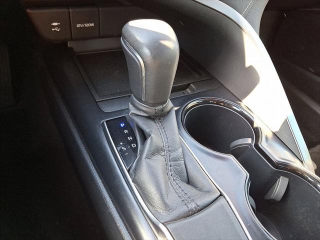used 2018 Toyota Camry car, priced at $21,773