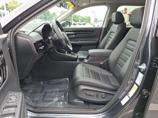 used 2025 Honda CR-V car, priced at $36,918