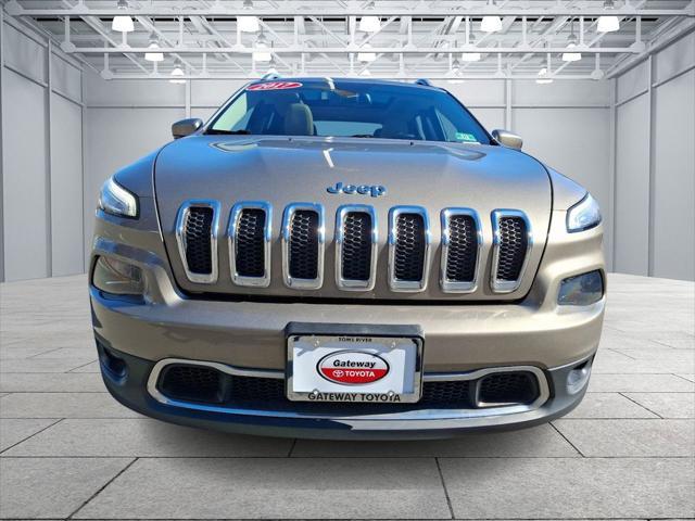 used 2017 Jeep Cherokee car, priced at $11,986