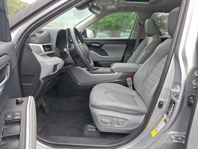 used 2023 Toyota Highlander car, priced at $42,964