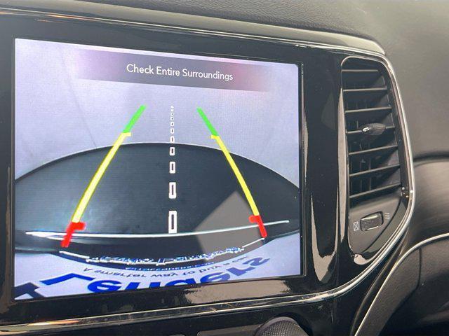 used 2022 Jeep Grand Cherokee car, priced at $24,890