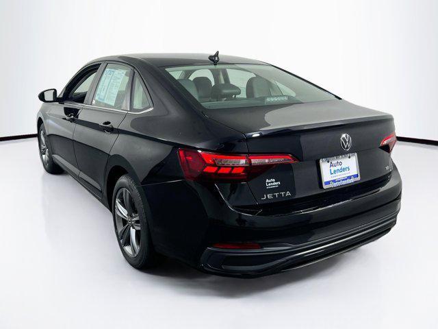 used 2022 Volkswagen Jetta car, priced at $20,387