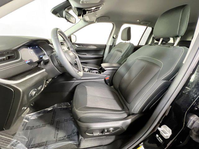 used 2022 Jeep Grand Cherokee car, priced at $26,456