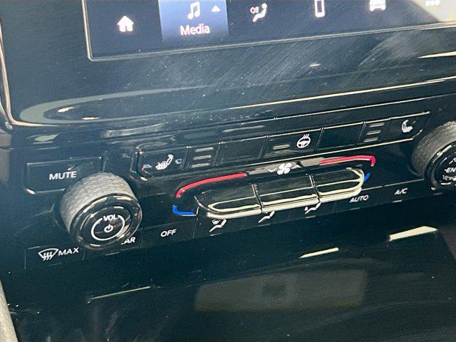 used 2023 Jeep Grand Cherokee car, priced at $33,460