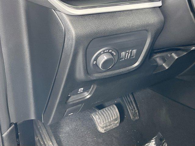 used 2023 Jeep Grand Cherokee car, priced at $33,460