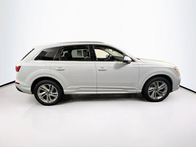 used 2022 Audi Q7 car, priced at $38,549