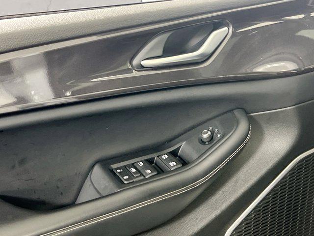 used 2022 Jeep Grand Cherokee car, priced at $30,845