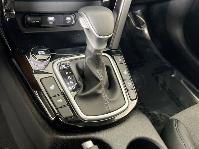 used 2025 Kia Seltos car, priced at $26,504