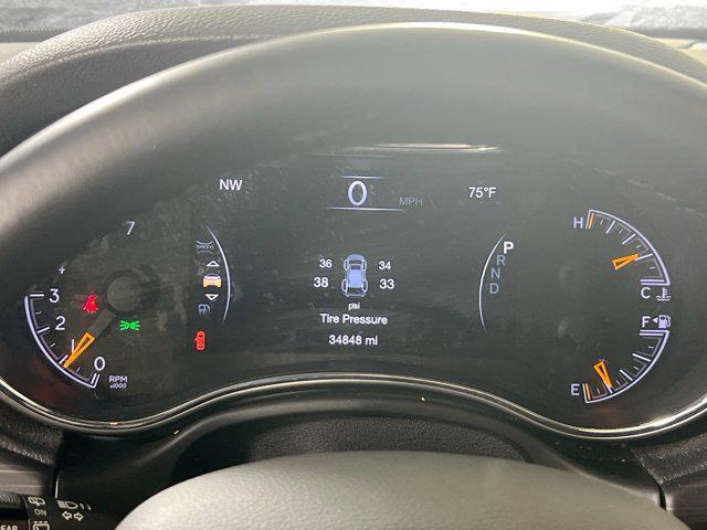 used 2022 Jeep Grand Cherokee car, priced at $27,641