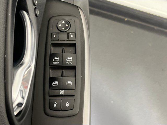 used 2022 Jeep Cherokee car, priced at $25,475