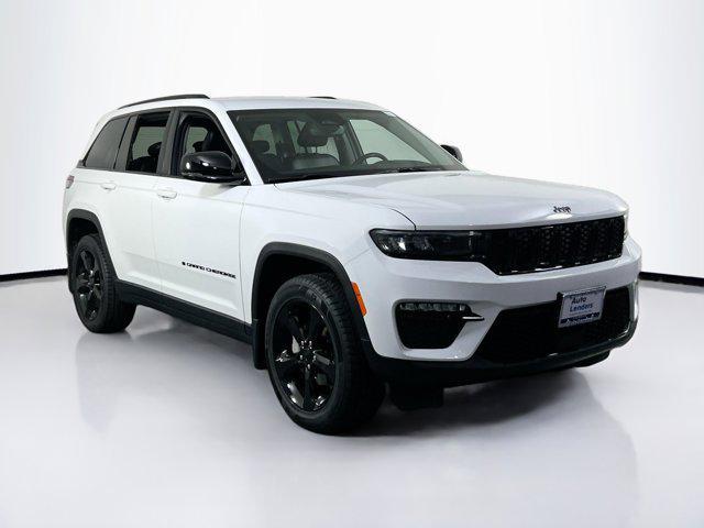 used 2023 Jeep Grand Cherokee car, priced at $33,672