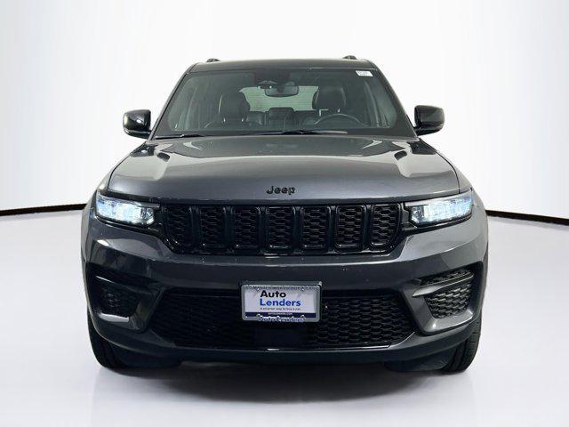 used 2022 Jeep Grand Cherokee car, priced at $29,223