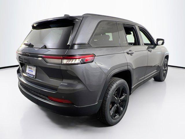 used 2022 Jeep Grand Cherokee car, priced at $29,223