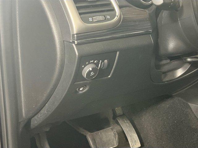used 2022 Jeep Grand Cherokee car, priced at $27,164