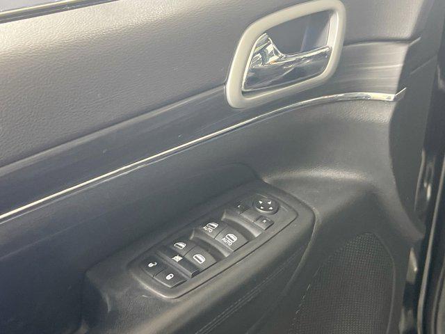 used 2022 Jeep Grand Cherokee car, priced at $27,164