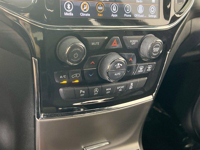 used 2022 Jeep Grand Cherokee car, priced at $22,495