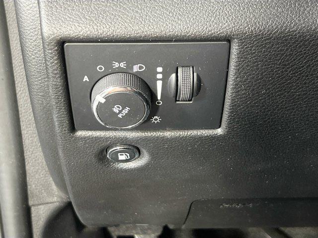 used 2022 Jeep Grand Cherokee car, priced at $22,495