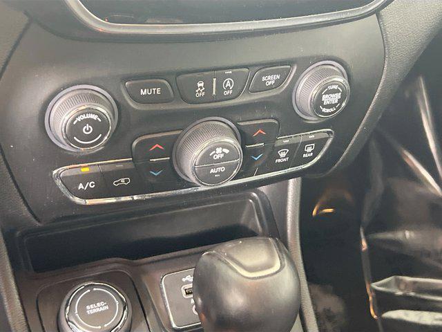 used 2022 Jeep Cherokee car, priced at $28,351