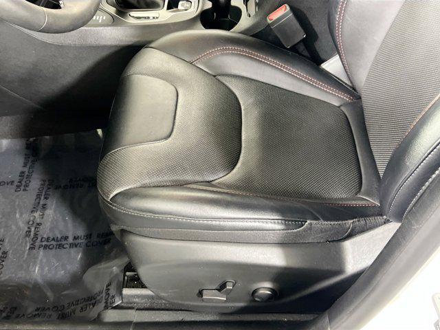 used 2022 Jeep Cherokee car, priced at $24,538