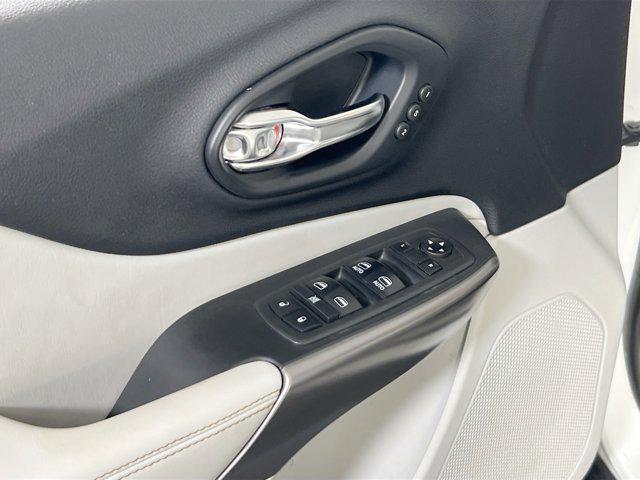 used 2019 Jeep Cherokee car, priced at $18,728