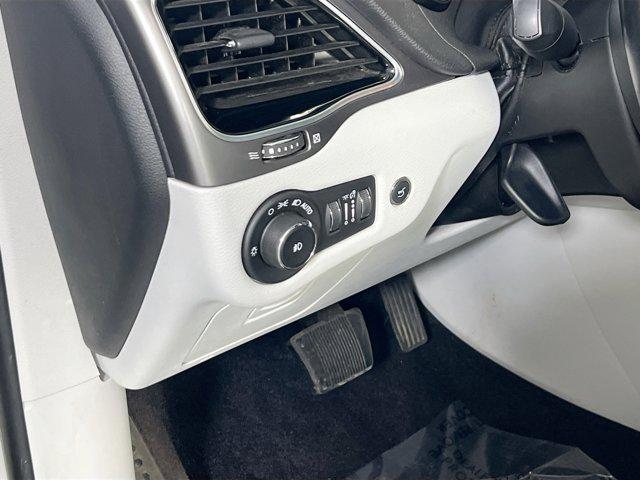 used 2019 Jeep Cherokee car, priced at $18,728