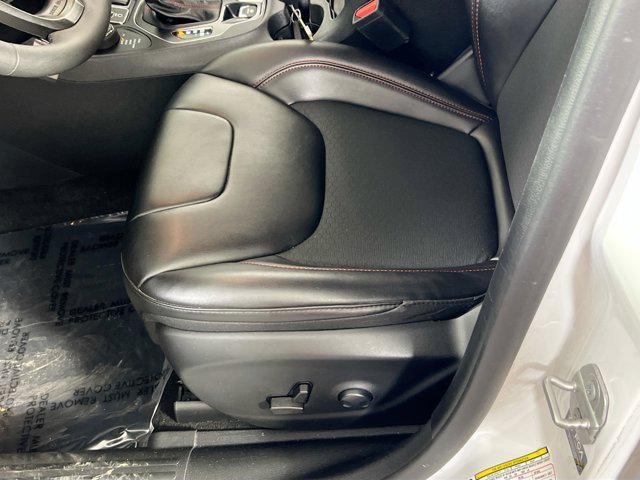 used 2022 Jeep Cherokee car, priced at $22,586