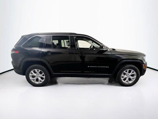 used 2022 Jeep Grand Cherokee car, priced at $37,185