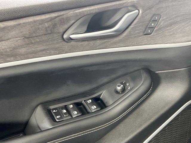 used 2022 Jeep Grand Cherokee car, priced at $28,750