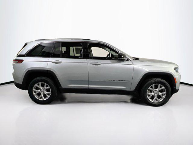 used 2022 Jeep Grand Cherokee car, priced at $28,750