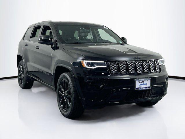 used 2022 Jeep Grand Cherokee car, priced at $30,161