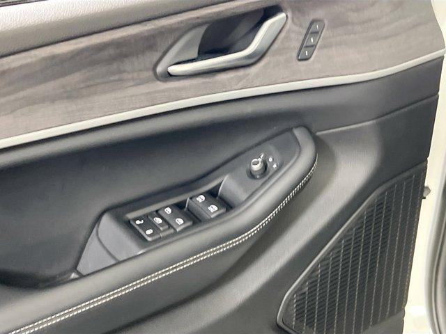 used 2023 Jeep Grand Cherokee car, priced at $36,686