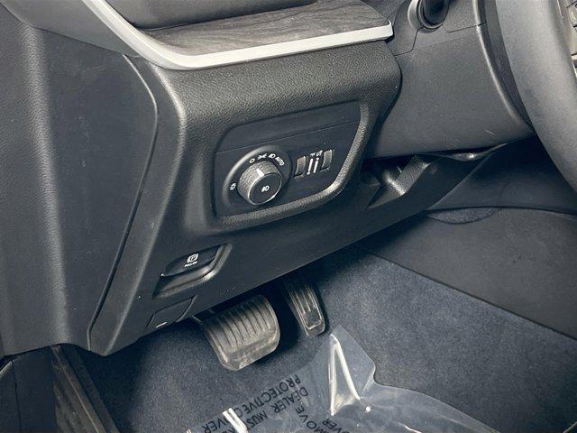 used 2023 Jeep Grand Cherokee car, priced at $36,686