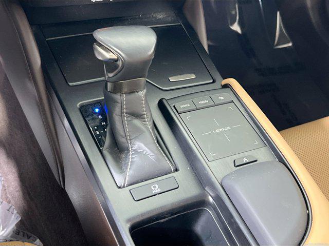 used 2020 Lexus ES 350 car, priced at $29,995