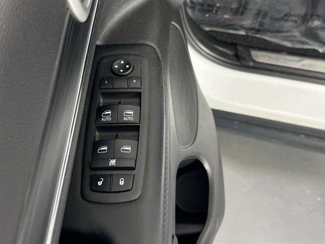 used 2022 Jeep Grand Cherokee car, priced at $25,526