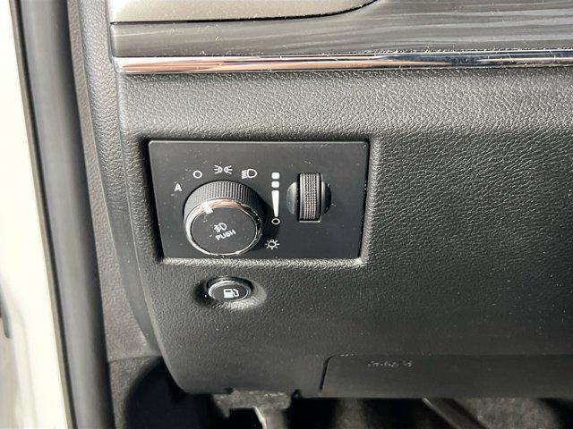 used 2022 Jeep Grand Cherokee car, priced at $25,526