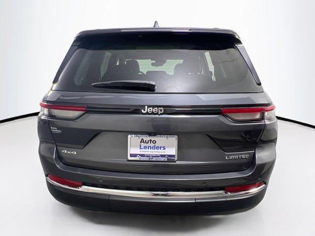 used 2022 Jeep Grand Cherokee car, priced at $34,820