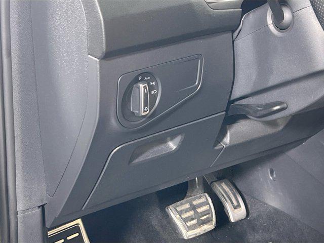 used 2022 Volkswagen Tiguan car, priced at $25,554