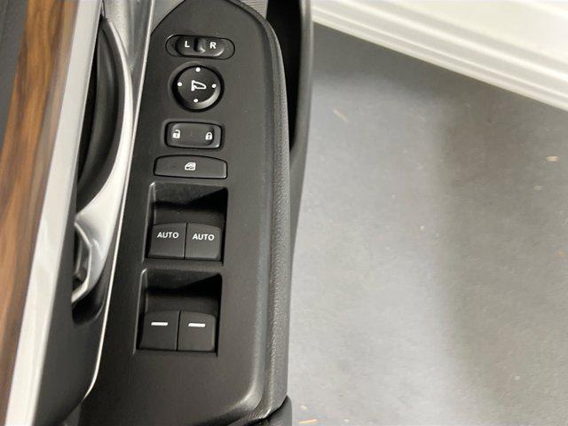 used 2022 Honda CR-V car, priced at $30,098