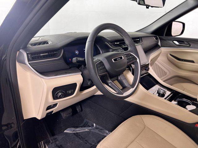 used 2023 Jeep Grand Cherokee car, priced at $34,817