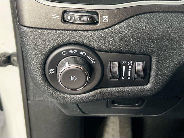 used 2022 Jeep Cherokee car, priced at $25,990