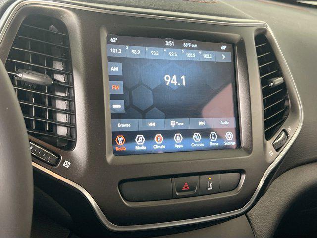 used 2022 Jeep Cherokee car, priced at $25,990