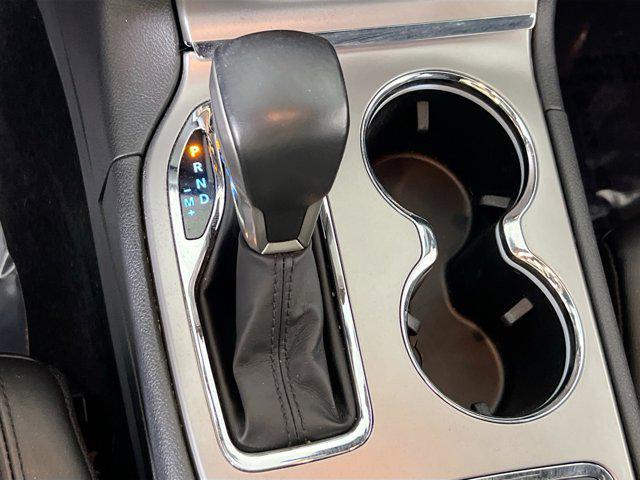 used 2022 Jeep Grand Cherokee car, priced at $27,357