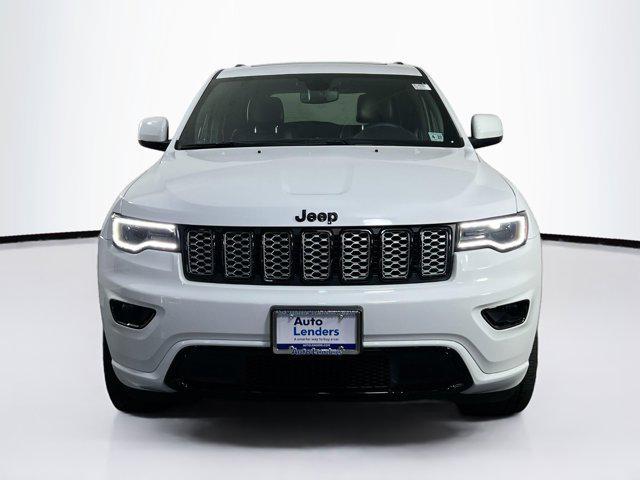used 2022 Jeep Grand Cherokee car, priced at $28,681