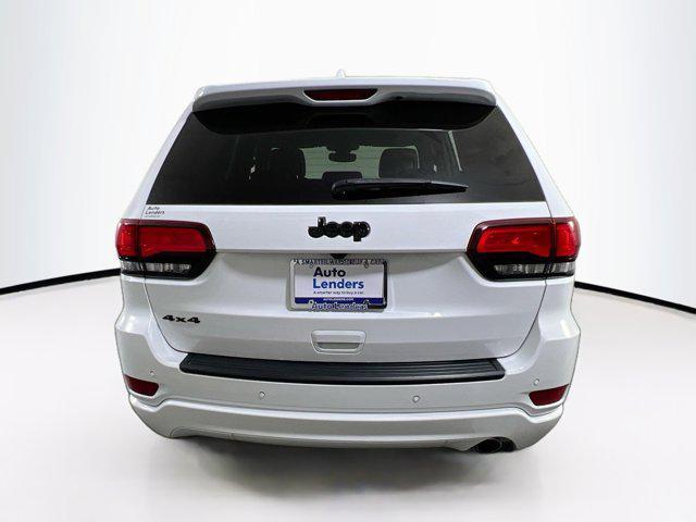 used 2022 Jeep Grand Cherokee car, priced at $28,681