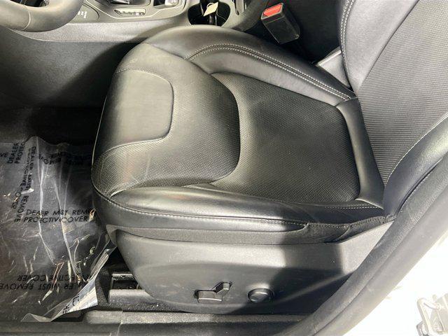 used 2022 Jeep Cherokee car, priced at $23,442