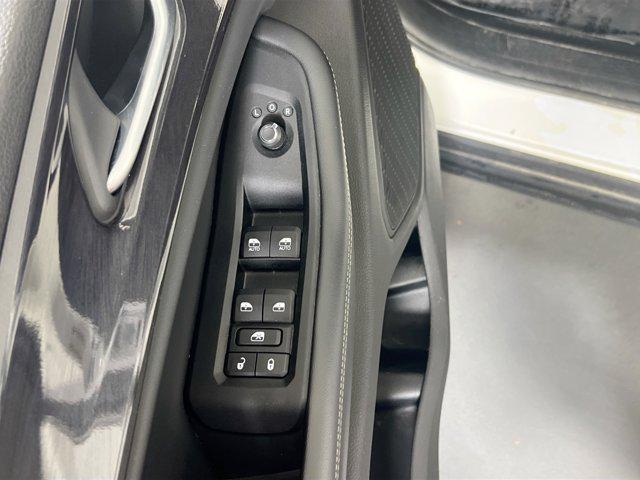 used 2023 Jeep Grand Cherokee car, priced at $29,478